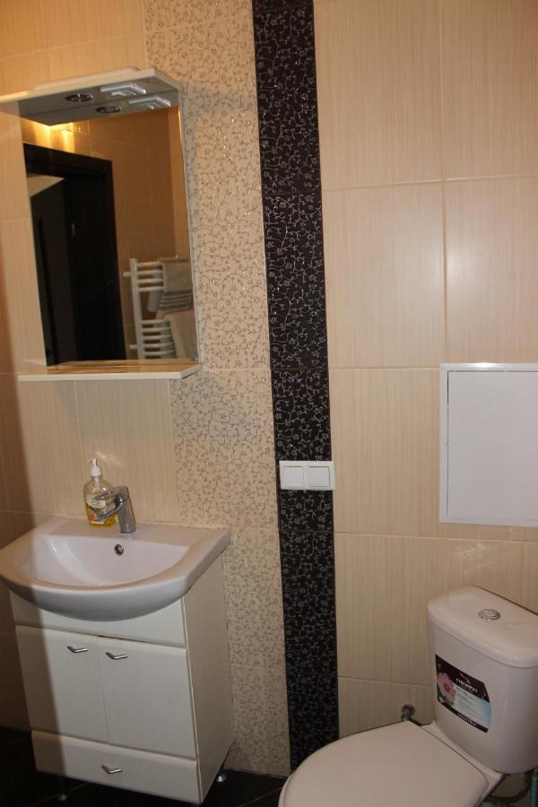 Ferienwohnung Центр Міста Однокімнатна Новобудова Lutsʼk Exterior foto